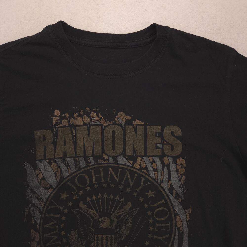 Ramones Band Crew Neck Short Sleeve Graphic T Shirt Mens Size L Black